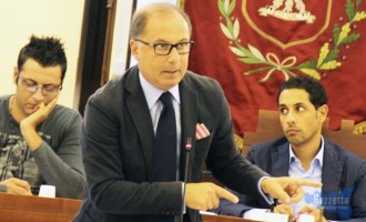 Noto, il sindaco Bonfanti tuona: “Non siamo interessati a soluzioni diverse dalla gestione pubblica del servizio idrico”