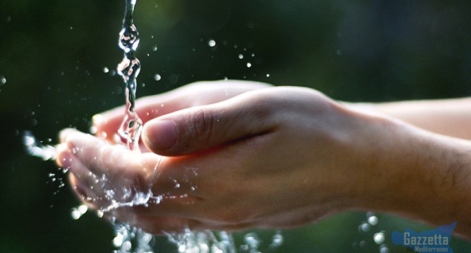 Approvato il ddl Vinciullo-Di Marco, l’acqua torna pubblica, impianti ai comuni