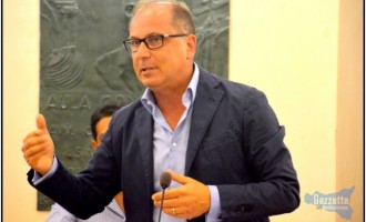Noto, polemica sugli impianti sportivi, il sindaco Bonfanti risponde a Veneziano: “Ne sutor ultra crepidam”