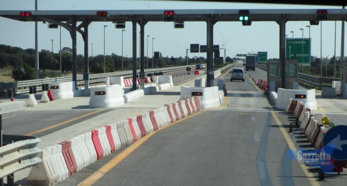 Cassibile, varchi della barriera autostradale chiusi, Vinciullo: “Disattesi gli impegni assunti”