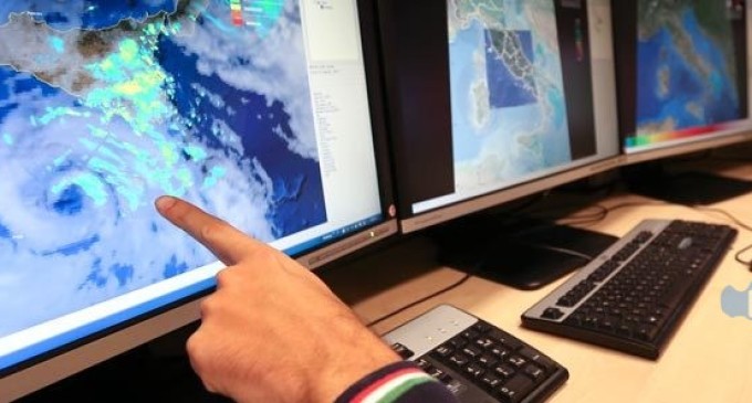 Un ciclone si dirige verso la Sicilia, è allarme nell’Isola