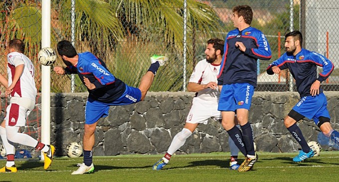 Noto calcio, amichevole contro il Catania, 4-1 per gli etnei, rete granata di Kabangu
