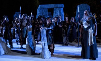 Siracusa, successo per il debutto della Norma di Bellini al Teatro Greco