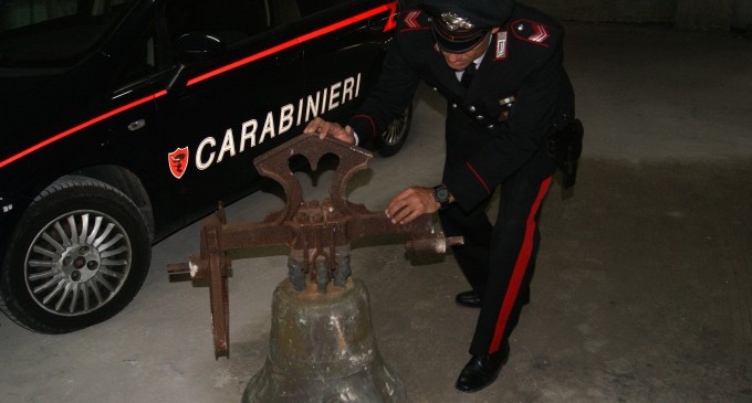 Floridia – Ritrovata dai Carabinieri la campana rubata nella chiesa di Palazzolo Acreide