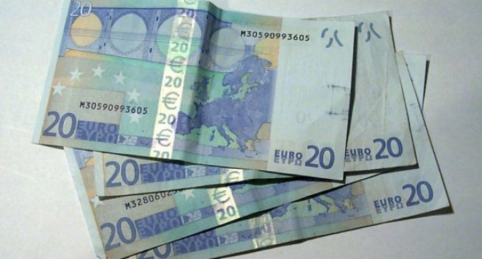 Catania, pagavano con banconote false, tre arresti della polizia